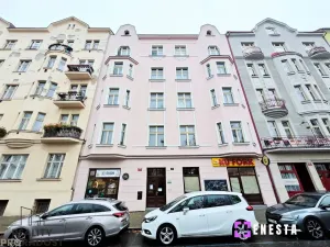 Pronájem bytu 3+1, Praha - Nusle, náměstí Generála Kutlvašra, 100 m2