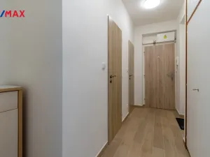 Pronájem bytu 2+kk, Hradec Králové - Pražské Předměstí, Horova, 51 m2