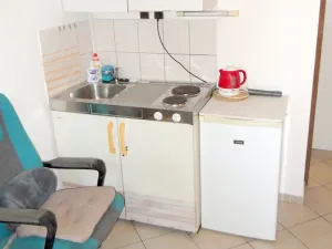 Pronájem komerční nemovitosti, Praha - Vinohrady, Lužická, 18 m2