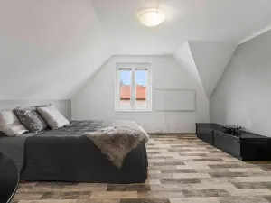 Prodej rodinného domu, Praha - Újezd nad Lesy, Klešická, 100 m2
