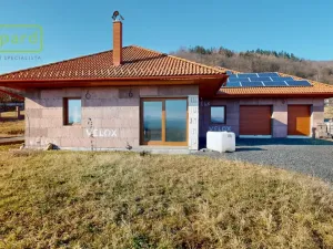 Prodej rodinného domu, Krupka - Unčín, Polní, 200 m2