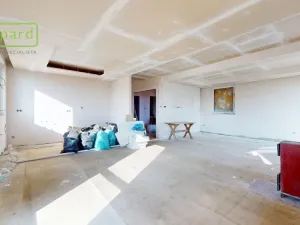 Prodej rodinného domu, Krupka - Unčín, Polní, 200 m2