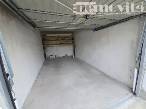 Pronájem garáže, Praha - Braník, Věkova, 18 m2