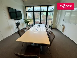 Pronájem kanceláře, Zlín, Vršava I, 460 m2