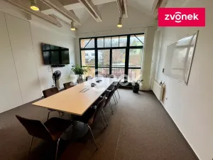 Pronájem kanceláře, Zlín, Vršava I, 460 m2