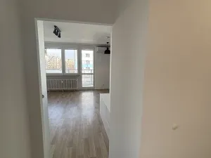 Pronájem bytu 3+kk, Pardubice, Bělehradská, 76 m2