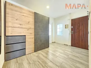 Prodej bytu 2+1, Chomutov, Borová, 60 m2