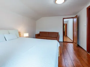 Prodej rodinného domu, Loučovice, 361 m2