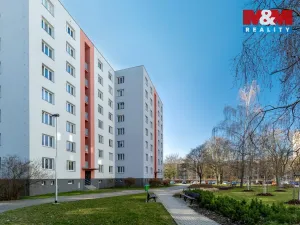 Prodej bytu 3+1, Pardubice - Bílé Předměstí, Na Drážce, 70 m2