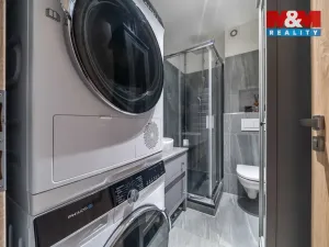 Prodej bytu 1+kk, Praha - Stodůlky, Jaroslava Foglara, 37 m2