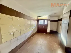 Prodej bytu 1+1, Jirkov, Jezerská, 39 m2