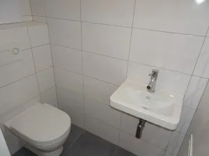 Pronájem bytu 2+kk, Pardubice - Zelené Předměstí, Hronovická, 62 m2