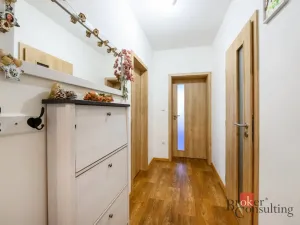 Prodej rodinného domu, Koloveč, nám. Svobody, 160 m2