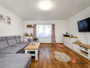 Prodej rodinného domu, Koloveč, nám. Svobody, 160 m2