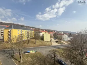 Prodej bytu 2+1, Meziboří, Okružní, 62 m2
