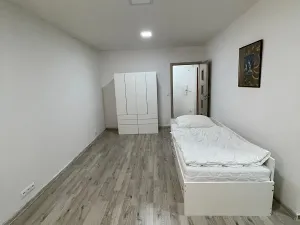 Pronájem bytu 1+kk, Zlín, Mokrá II, 36 m2