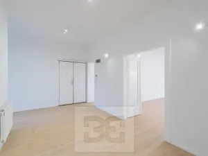 Pronájem bytu 3+1, Praha - Libeň, Na stráži, 110 m2