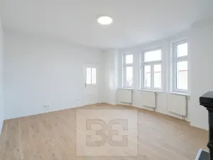 Pronájem bytu 3+1, Praha - Libeň, Na stráži, 110 m2