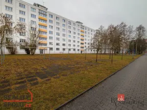 Prodej bytu 3+1, Plzeň - Doubravka, Železničářská, 77 m2