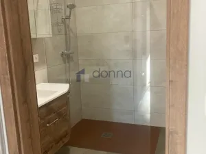 Pronájem bytu 3+kk, Praha, U Uranie, 70 m2