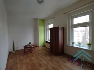 Pronájem bytu 1+1, Teplice, Duchcovská, 34 m2