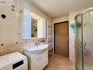 Pronájem rodinného domu, Palkovice - Myslík, 200 m2