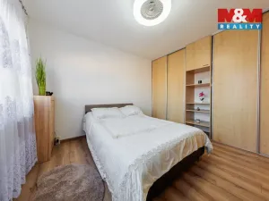 Prodej bytu 3+1, Sokolov, Rokycanova, 71 m2