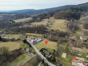 Prodej komerčního pozemku, Oldřichov v Hájích, 5682 m2