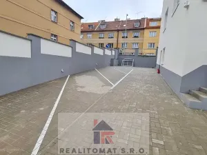 Prodej garáže, Praha - Motol, Podhorská, 9 m2