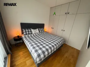 Prodej bytu 4+kk, Praha - Libeň, Zenklova, 118 m2