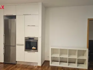 Pronájem bytu 4+kk, Praha - Hrdlořezy, Hrdlořezská, 99 m2