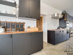 Prodej rodinného domu, Tísek, 208 m2