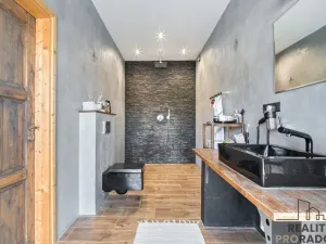 Prodej rodinného domu, Tísek, 208 m2