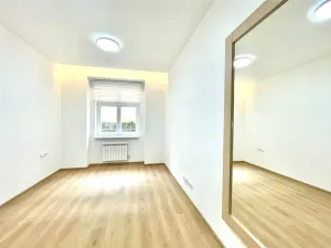 Pronájem bytu 2+1, Praha - Žižkov, Žerotínova, 50 m2