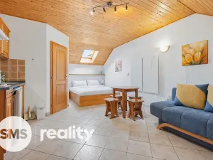 Prodej apartmánu, Štítary, 327 m2