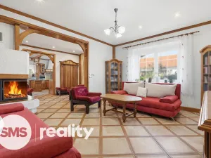 Prodej apartmánu, Štítary, 665 m2