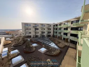 Pronájem bytu 2+kk, Znojmo, Kotkova, 53 m2