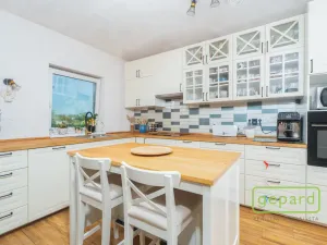 Prodej rodinného domu, Dlouhá Lhota, 203 m2