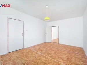 Prodej bytu 2+1, Veselí nad Lužnicí - Veselí nad Lužnicí I, Pod Markem, 63 m2