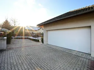 Pronájem rodinného domu, Popovičky, Na Skalce, 242 m2