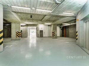 Pronájem bytu 2+kk, Praha, Plzeňská, 48 m2