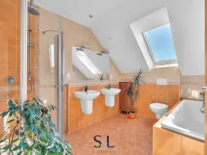 Prodej rodinného domu, Jičín, 150 m2