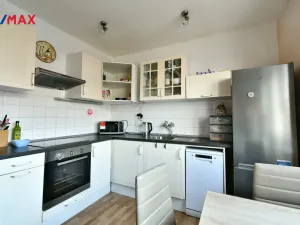 Prodej bytu 4+1, Hradec Králové, Prokopa Holého, 95 m2