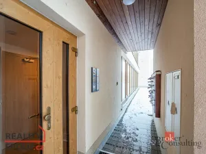 Pronájem bytu 1+kk, Slaný, Lázeňská, 35 m2