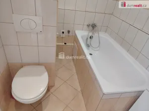 Pronájem bytu 1+kk, Děčín - Děčín III-Staré Město, Jezdecká, 19 m2