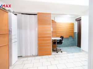 Pronájem obchodního prostoru, Praha - Libeň, Zenklova, 55 m2