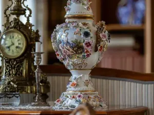 Pronájem bytu 3+1, Praha - Malá Strana, U lužického semináře, 111 m2