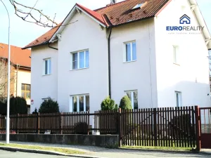 Prodej podílu 50/50 rodinného domu, Plzeň - Východní Předměstí, 160 m2