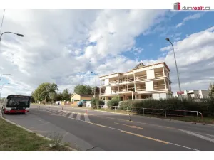 Pronájem obchodního prostoru, Praha, Štúrova, 132 m2