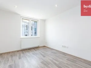 Pronájem bytu 2+kk, Opava, náměstí Osvoboditelů, 47 m2